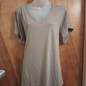 Torrid women's tan brown Tee shirt top pullover lightweight soft plus size 3X